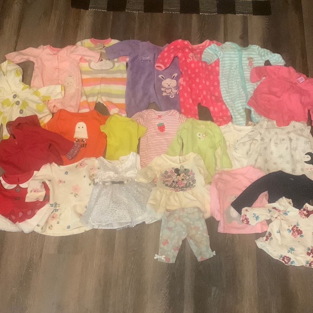 Newborn girls lot 3